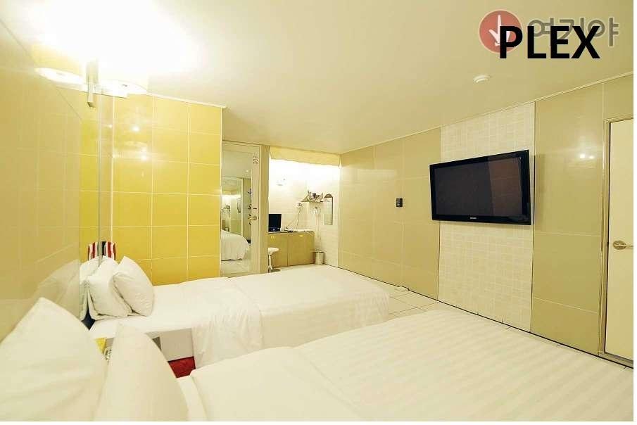 Plex Hotel Seoul Zimmer foto